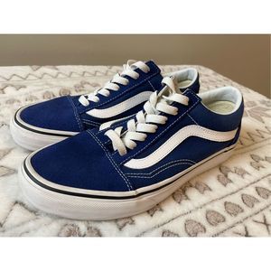 VANS Blue & White_Men’s 6 _ Women’s 7.5
